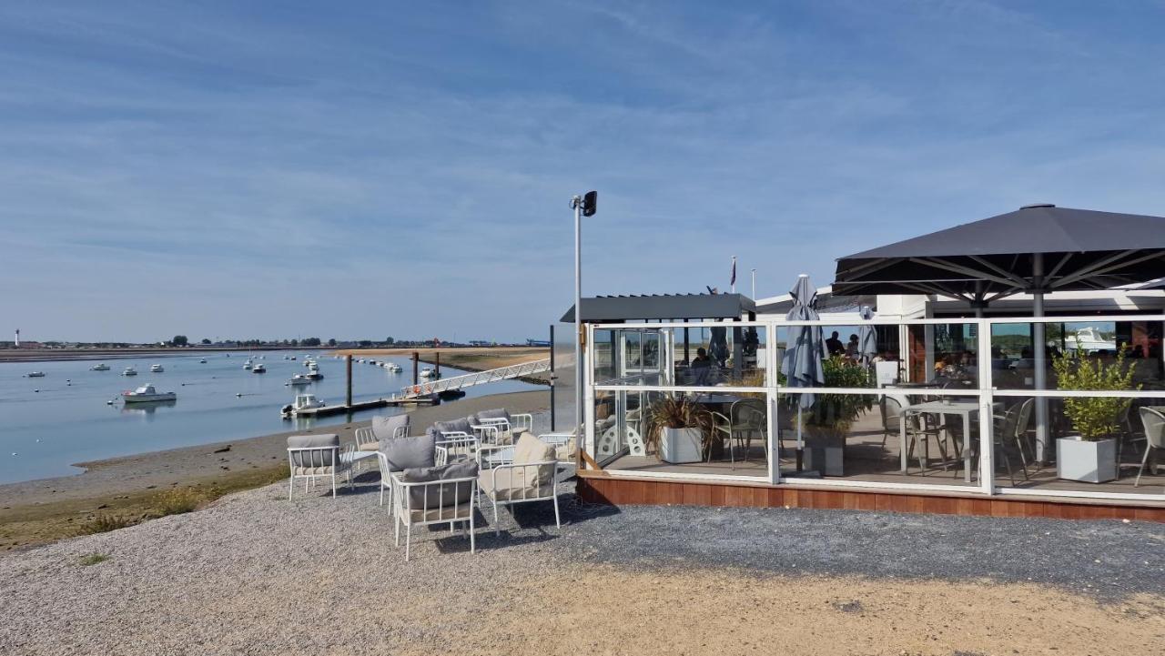 Cap Horn Ensoleille Face Port Courseulles-sur-Mer Exterior foto